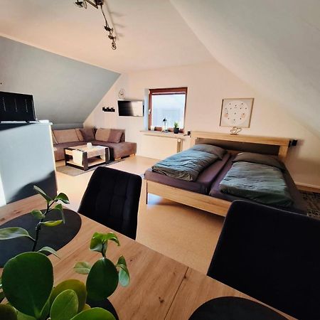 Grosse Ferienwohnung In Der Naehe Von Hamburg Horst  Bagian luar foto